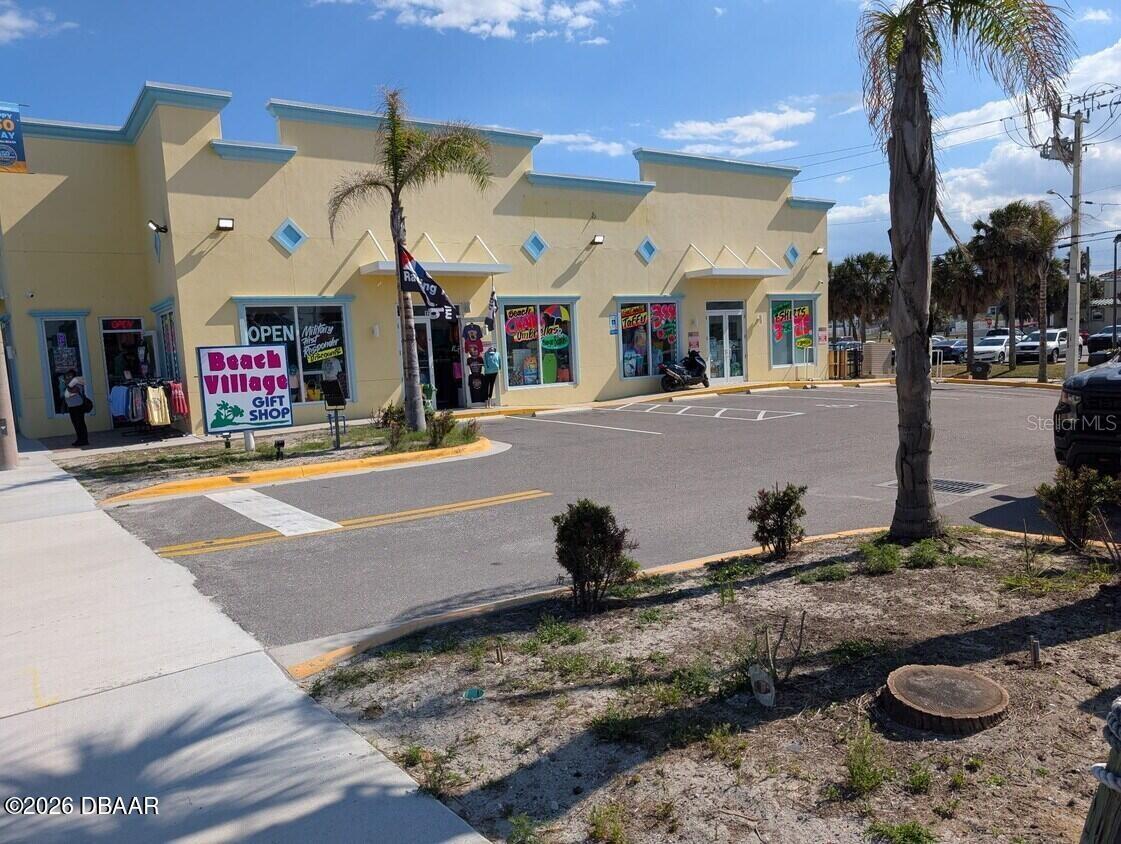 Photo of 128 S ATLANTIC AVENUE DAYTONA BEACH FL 32118