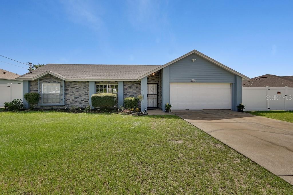 Photo of 3018 BONKIRK DRIVE DELTONA FL 32738