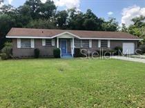 Photo of 420 N FAIRVIEW AVENUE DELAND FL 32724