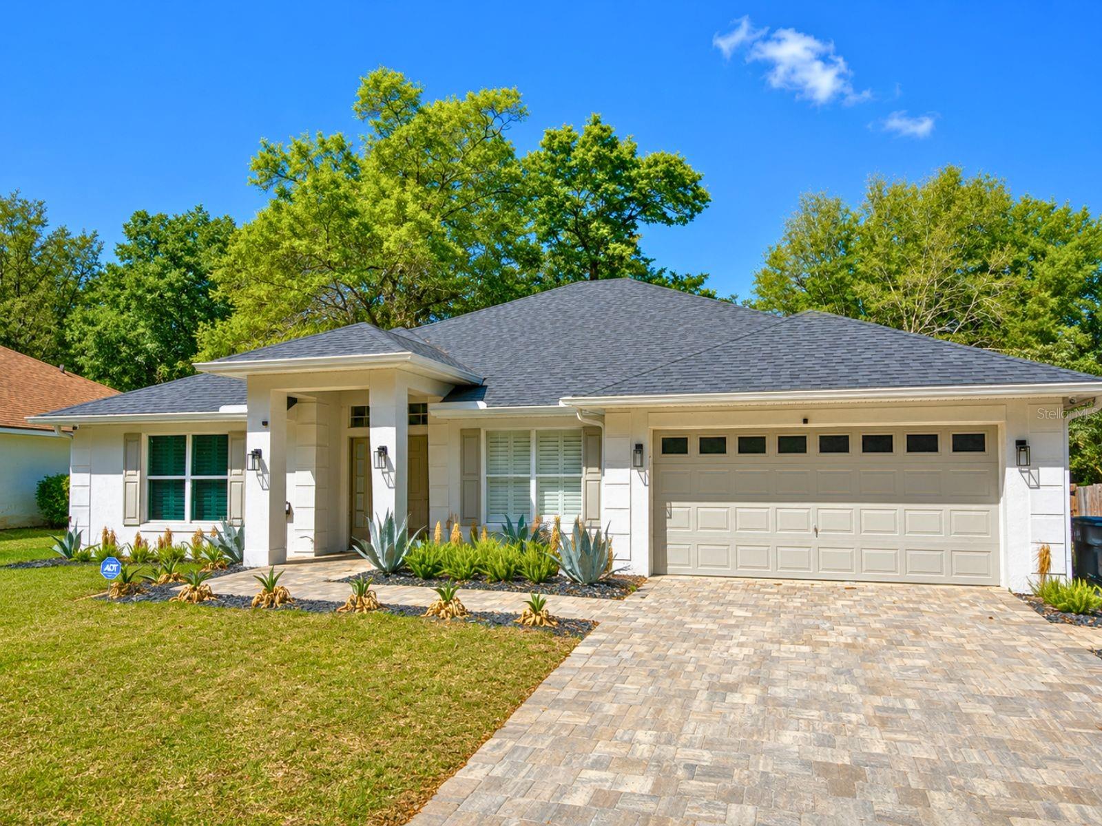 Photo of 825 HAVEN OAK COURT APOPKA FL 32703