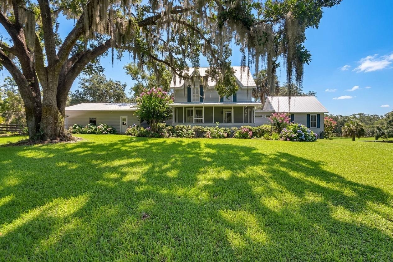 Photo of 900 E KICKLIGHTER ( 15+/- ACRES) ROAD LAKE HELEN FL 32744