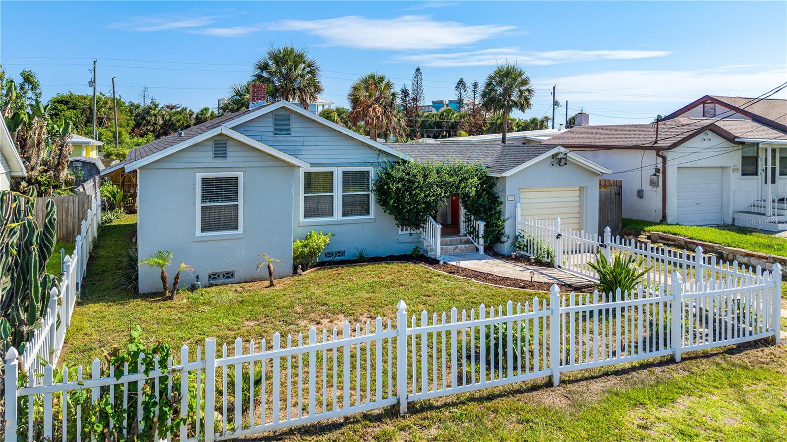 Photo of 129 ROSALYN AVENUE DAYTONA BEACH FL 32118