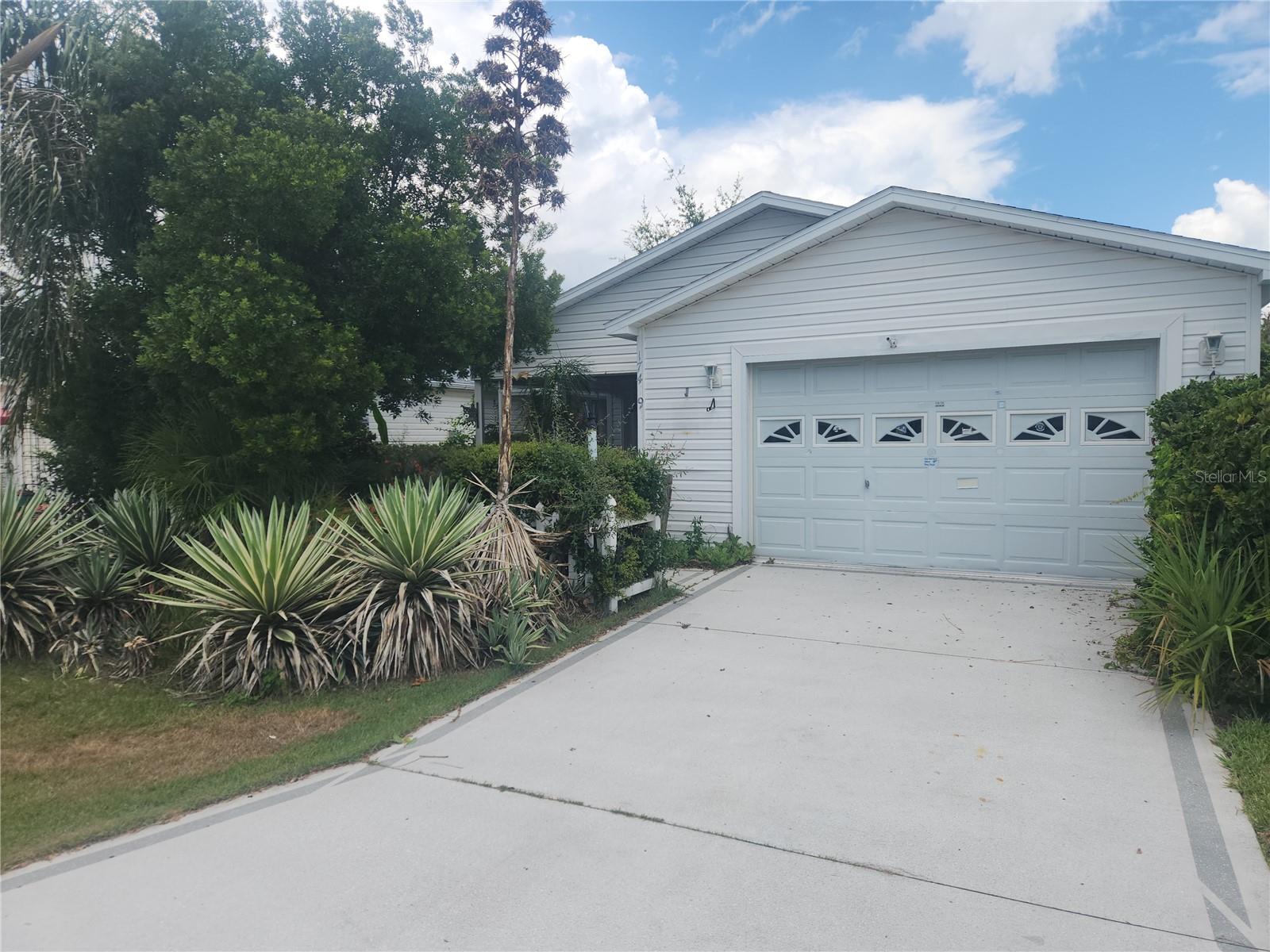 Photo of 17449 SE 81ST NEWBERRY COURT THE VILLAGES FL 32162