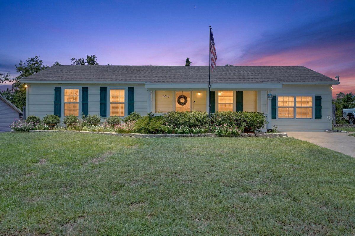 Photo of 3018 YORKSHIRE DRIVE DELTONA FL 32738