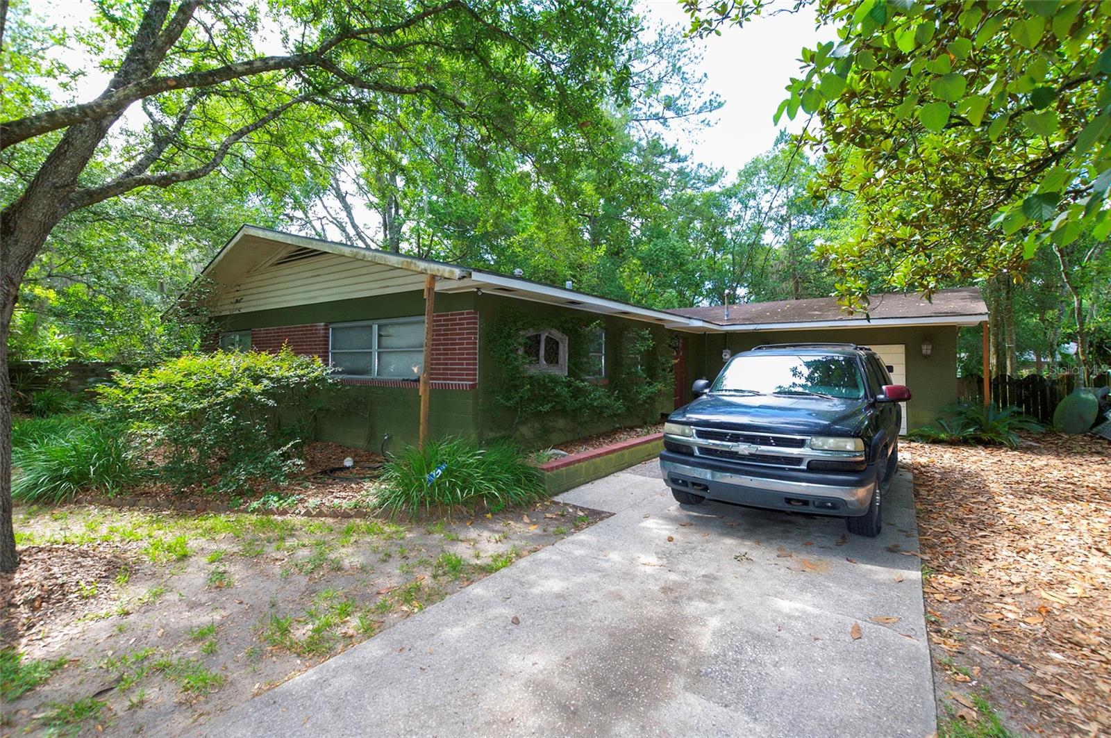 Photo of 609 NW 14TH AVENUE GAINESVILLE FL 32601