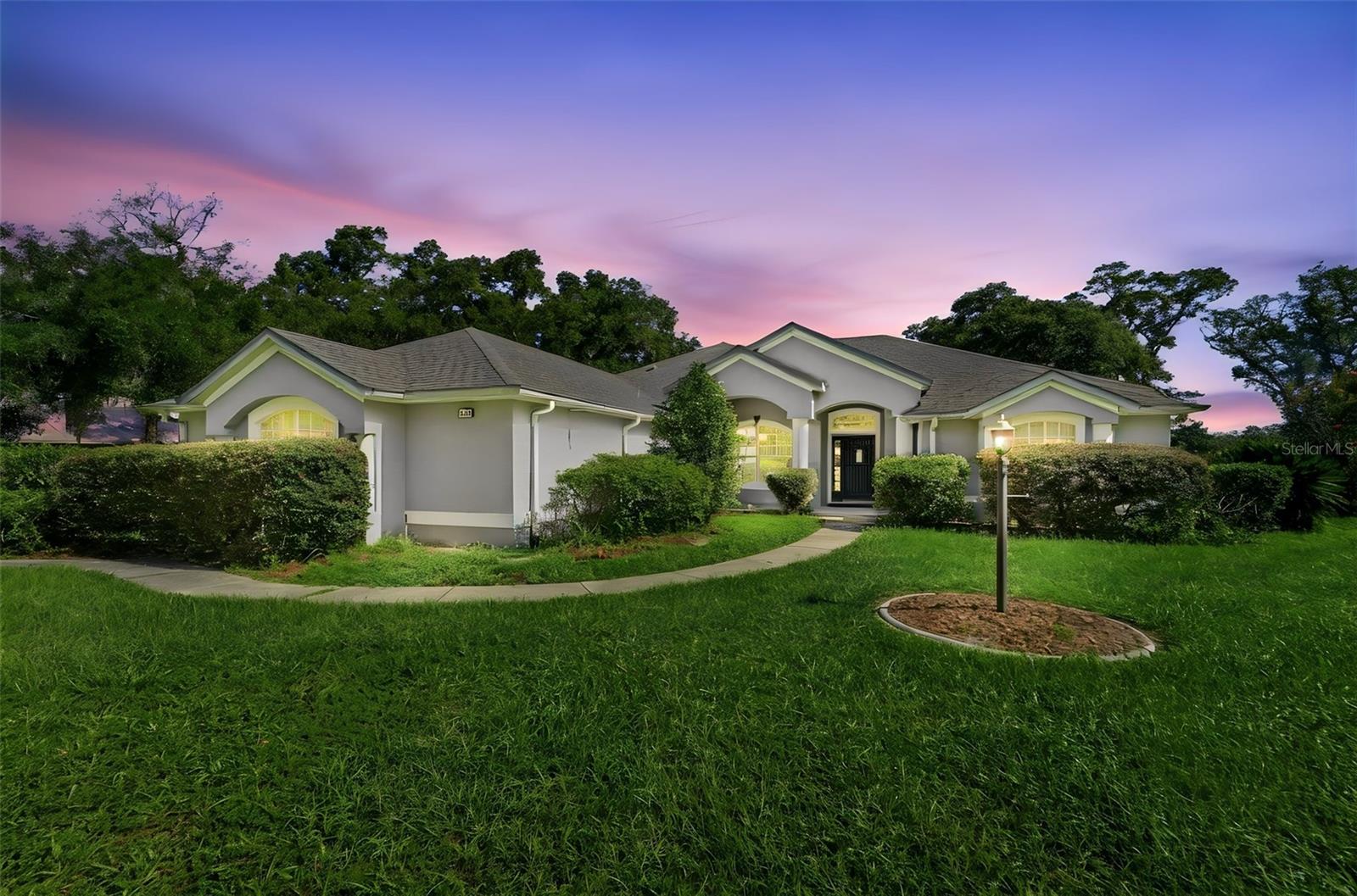 Photo of 2111 SUN VALLEY LANE DELAND FL 32720