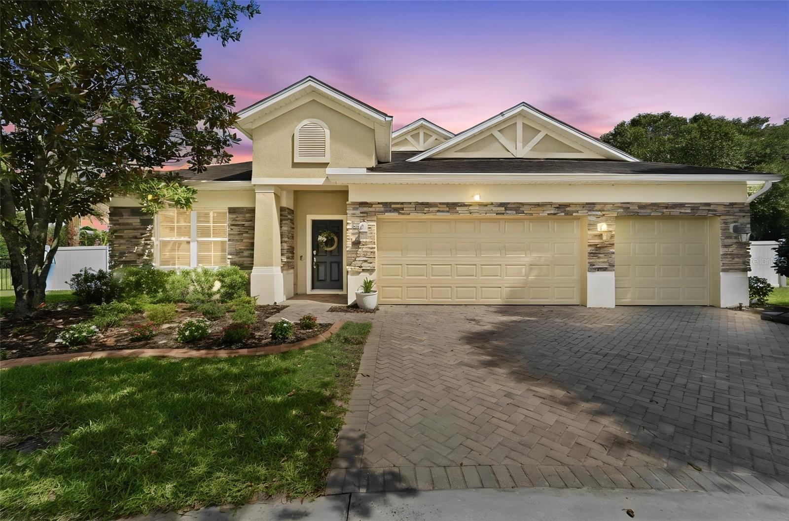 Photo of 471 BREEDERS CUP COURT DELAND FL 32724