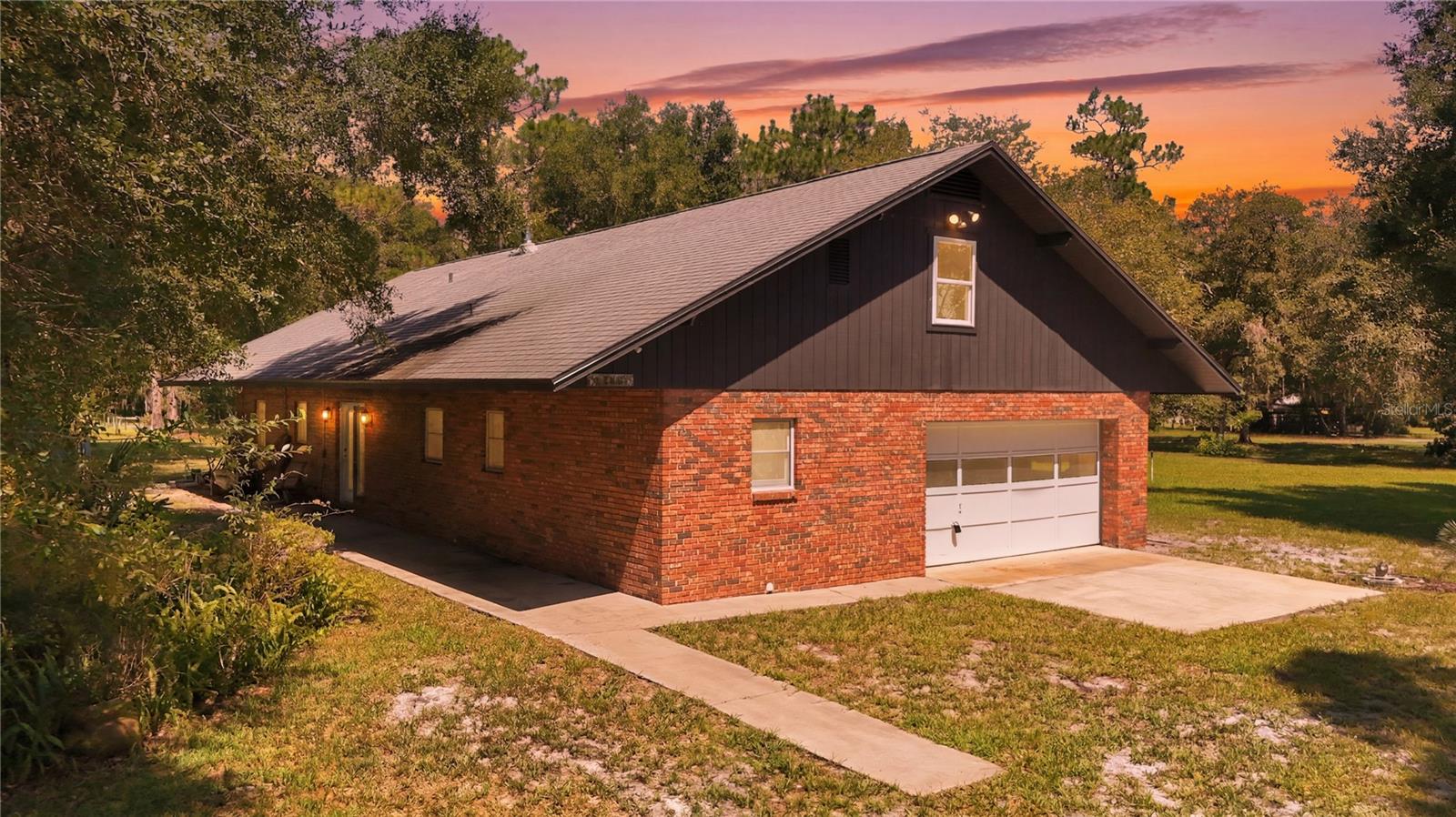 Photo of 163 E ORANGE AVENUE PIERSON FL 32180