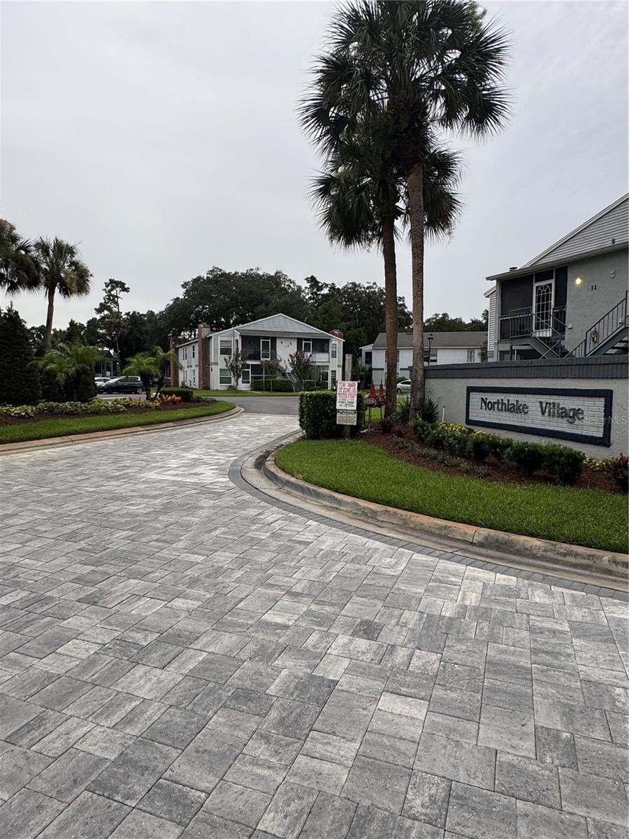Photo of 408 NORTHLAKE DRIVE SANFORD FL 32773