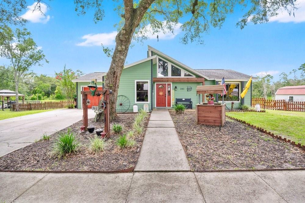 Photo of 390 N HIGH STREET LAKE HELEN FL 32744