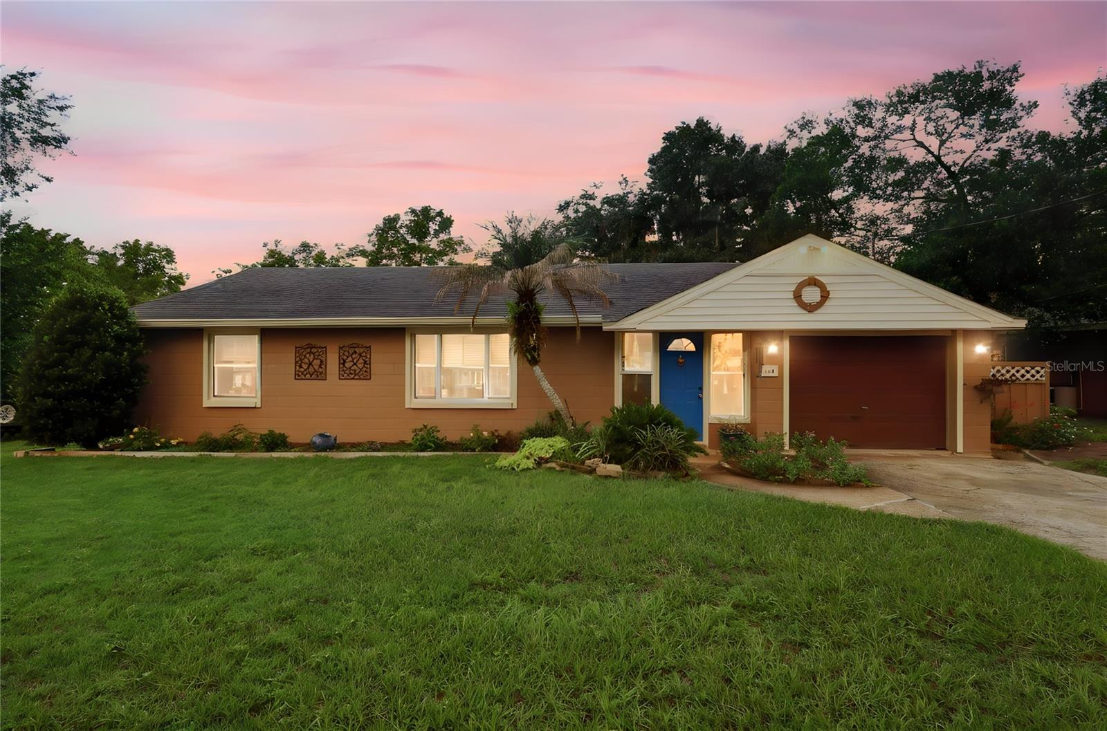 Photo of 44 BONITA ROAD DEBARY FL 32713