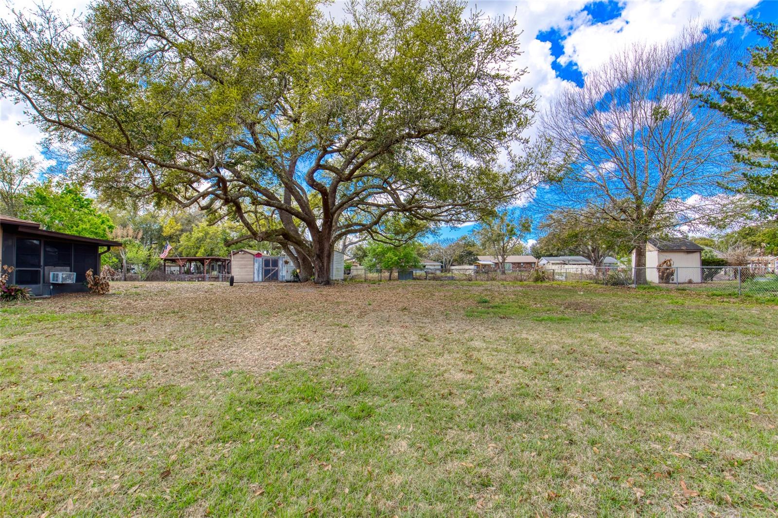 Photo of 0 LOIS DRIVE TAVARES FL 32778