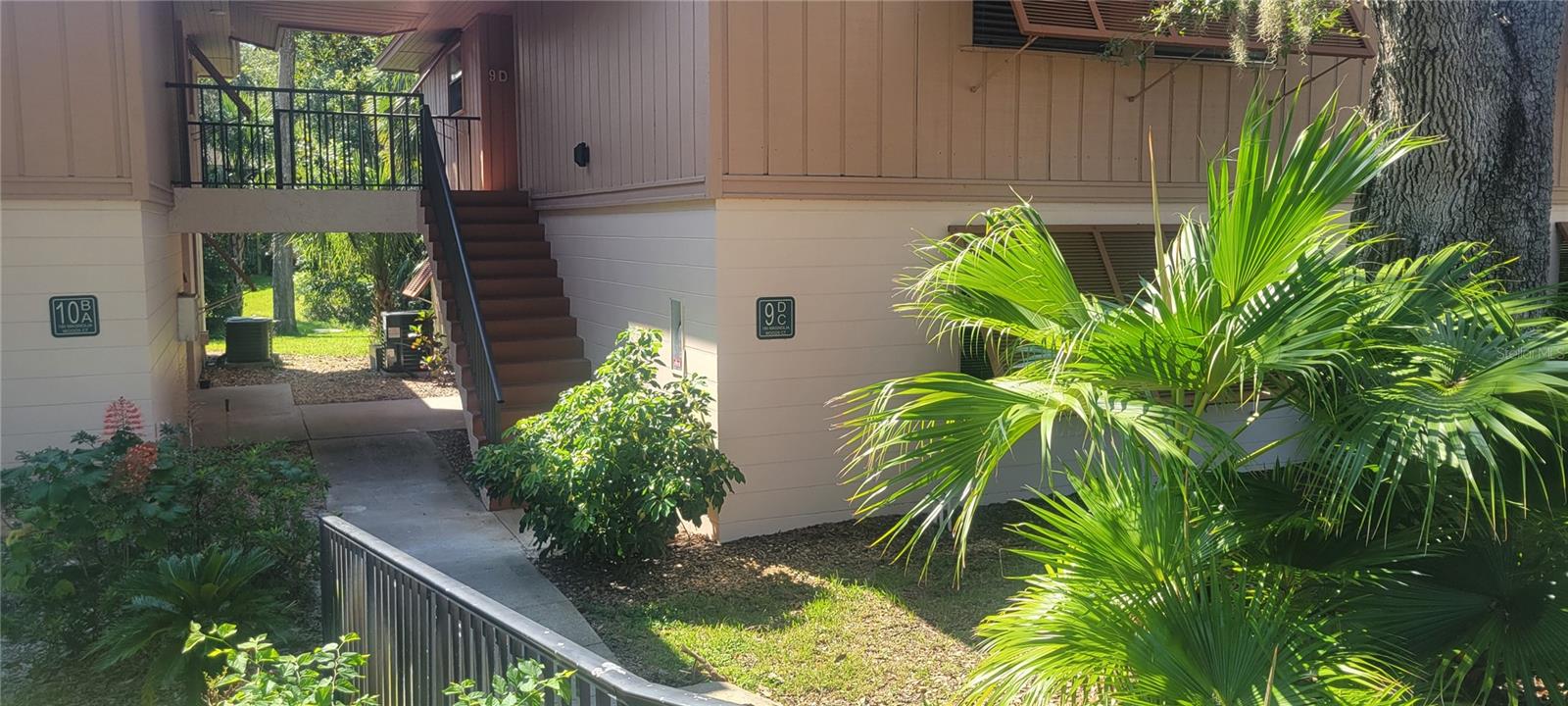 Photo of 180 MAGNOLIA WOODS COURT #9C DELTONA FL 32725