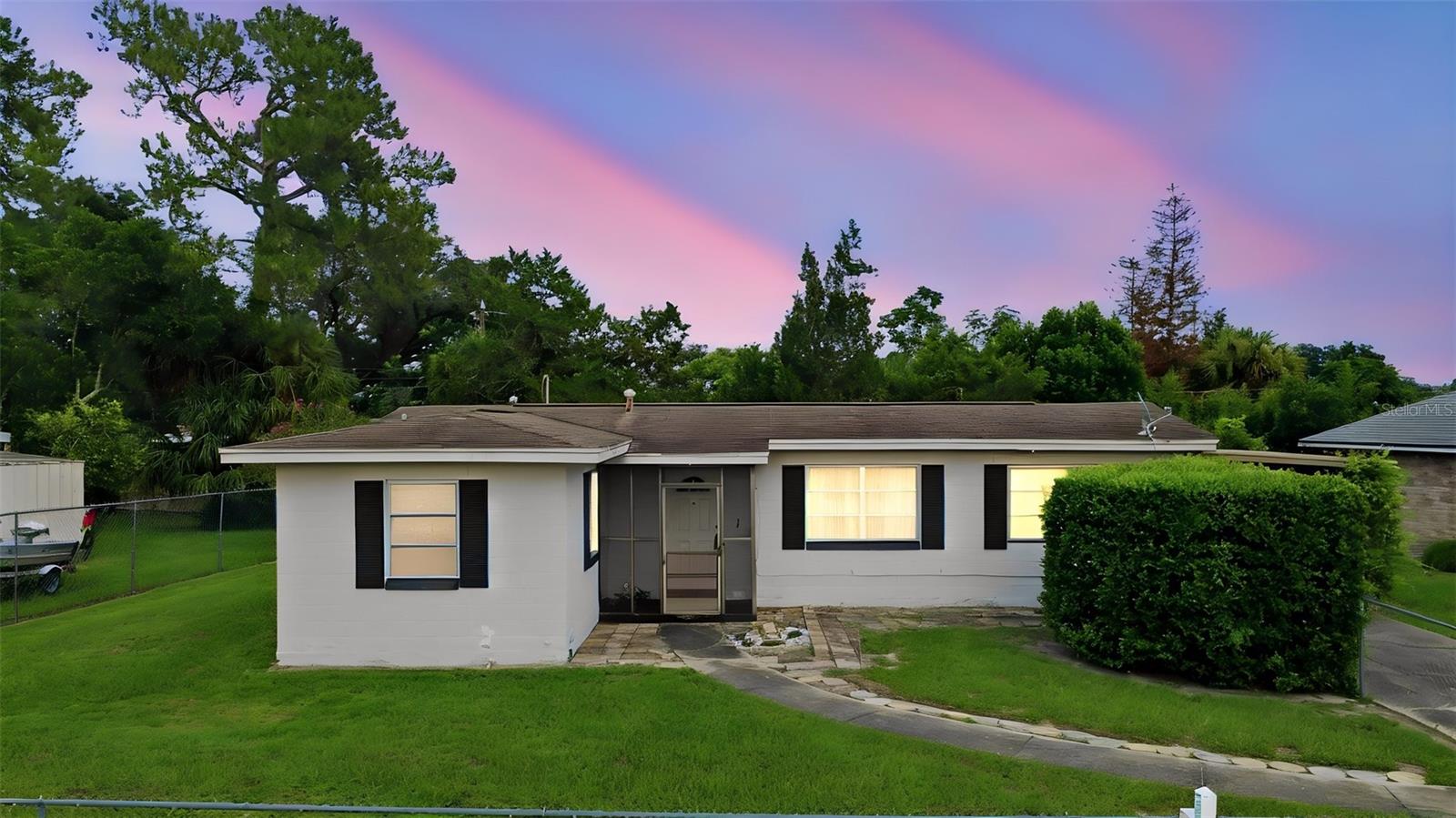 Photo of 1119 MAYFLOWER AVENUE DELTONA FL 32725