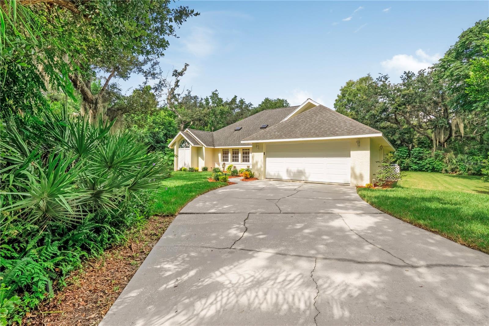 Photo of 5812 NOB HILL BOULEVARD PORT ORANGE FL 32127