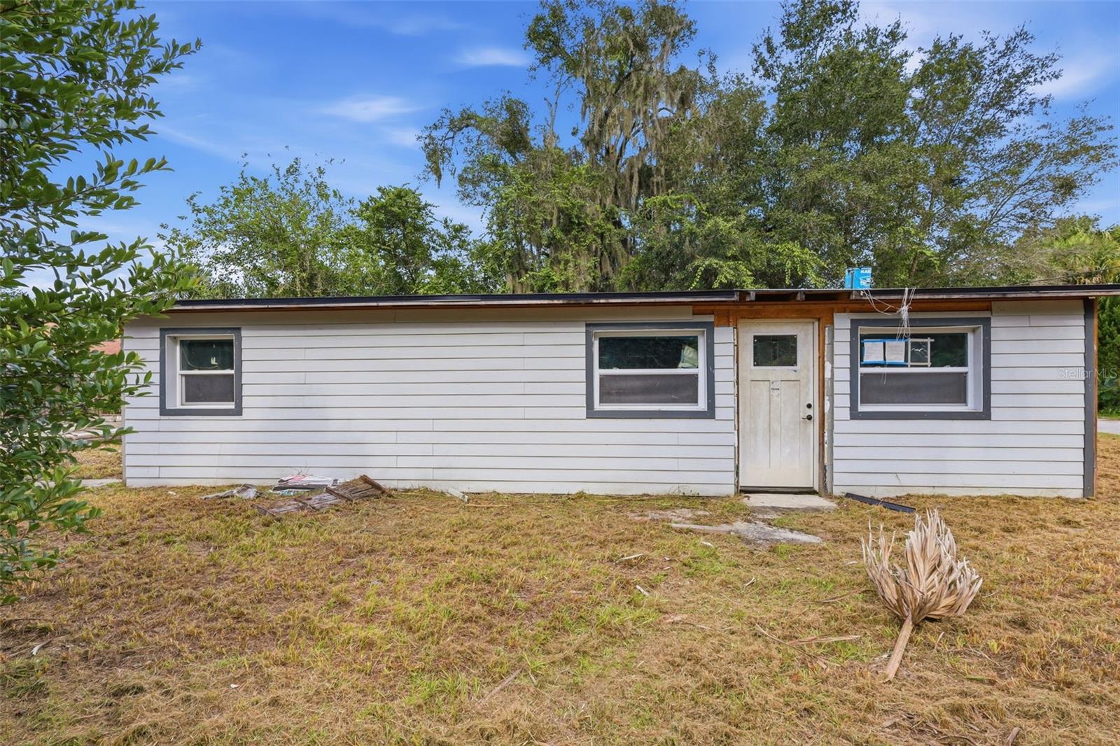 Photo of 921 S SALISBURY AVENUE DELAND FL 32720
