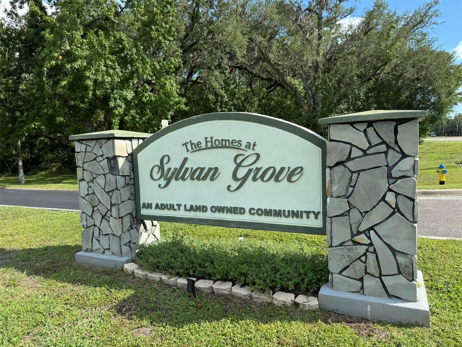 Photo of 18035 GLEN RAVEN BOULEVARD BROOKSVILLE FL 34604