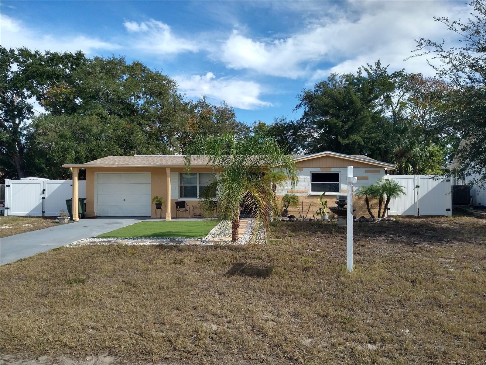 Photo of 12910 COLLEGE HILL DRIVE HUDSON FL 34667