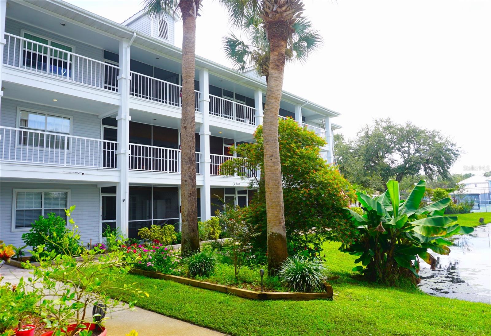 Photo of 2210 VISTA DEL SOL CIRCLE #520 LUTZ FL 33558