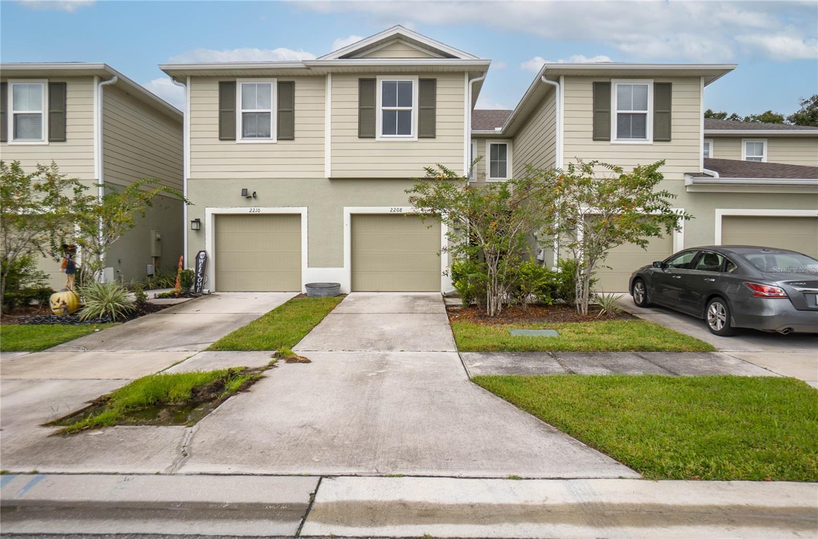Photo of 2208 LACEFLOWER DRIVE BRANDON FL 33510