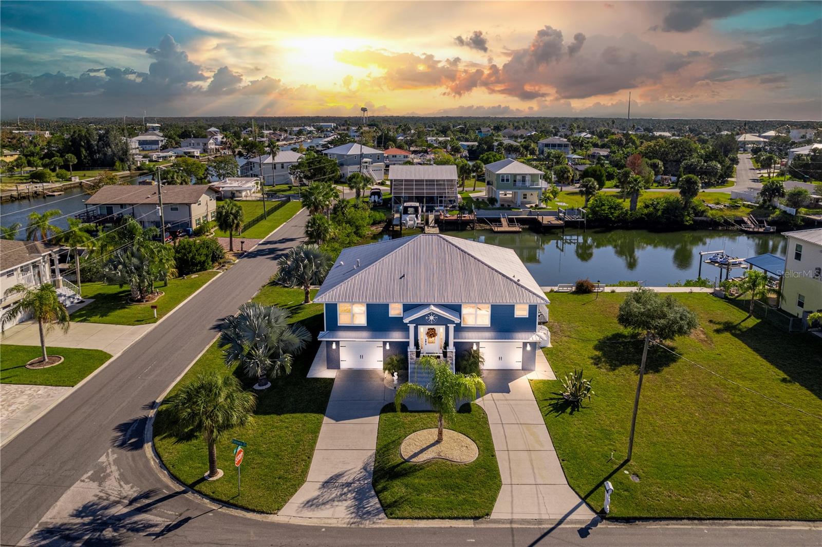 Photo of 4508 BAHAMA DRIVE HERNANDO BEACH FL 34607