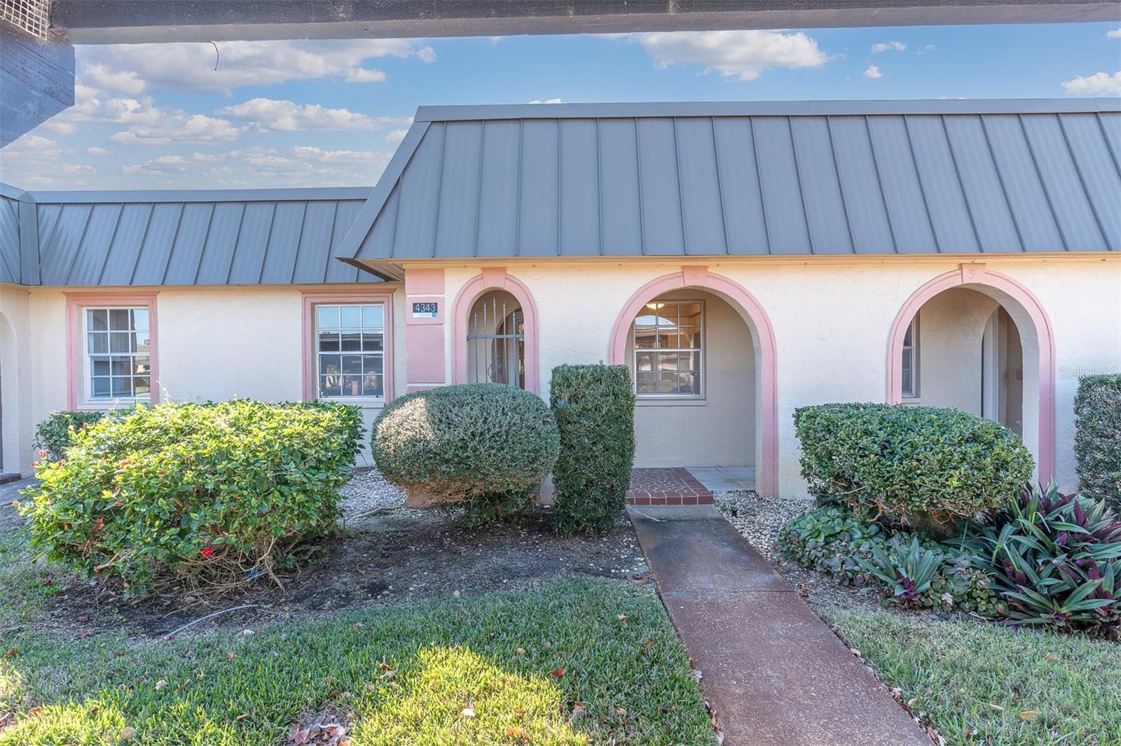 Photo of 4343 SUMMERSUN DRIVE #4343 NEW PORT RICHEY FL 34652