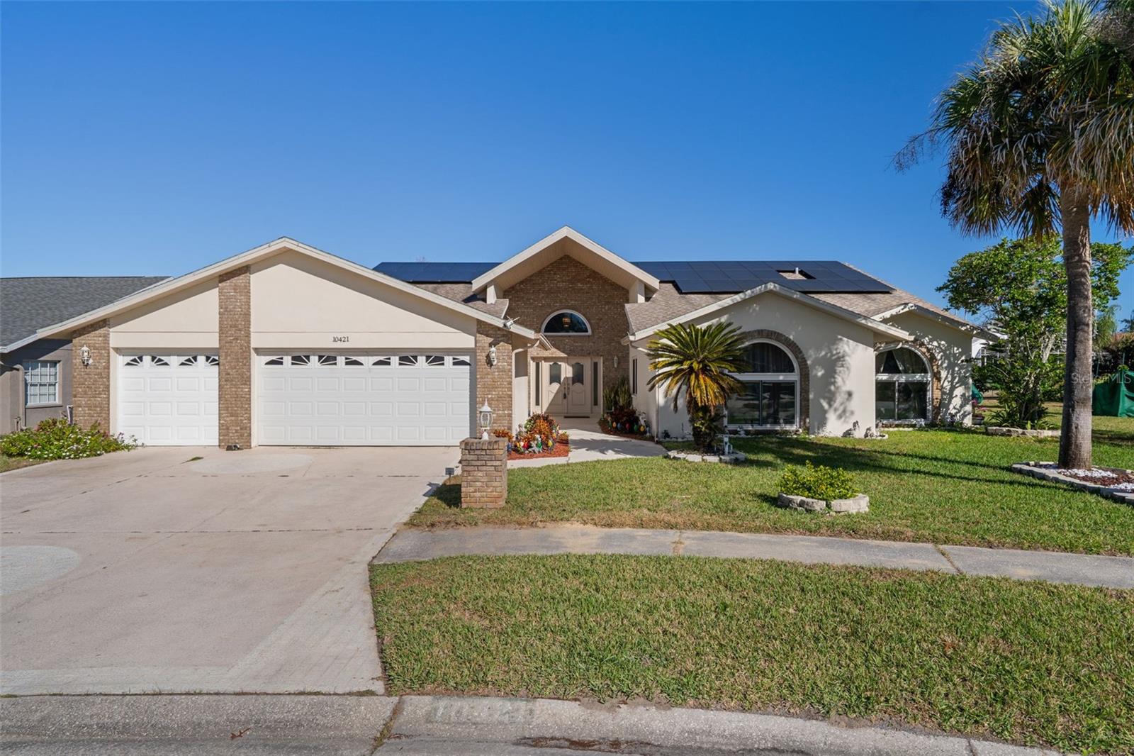 Photo of 10421 TEMPLEWOOD COURT SPRING HILL FL 34608