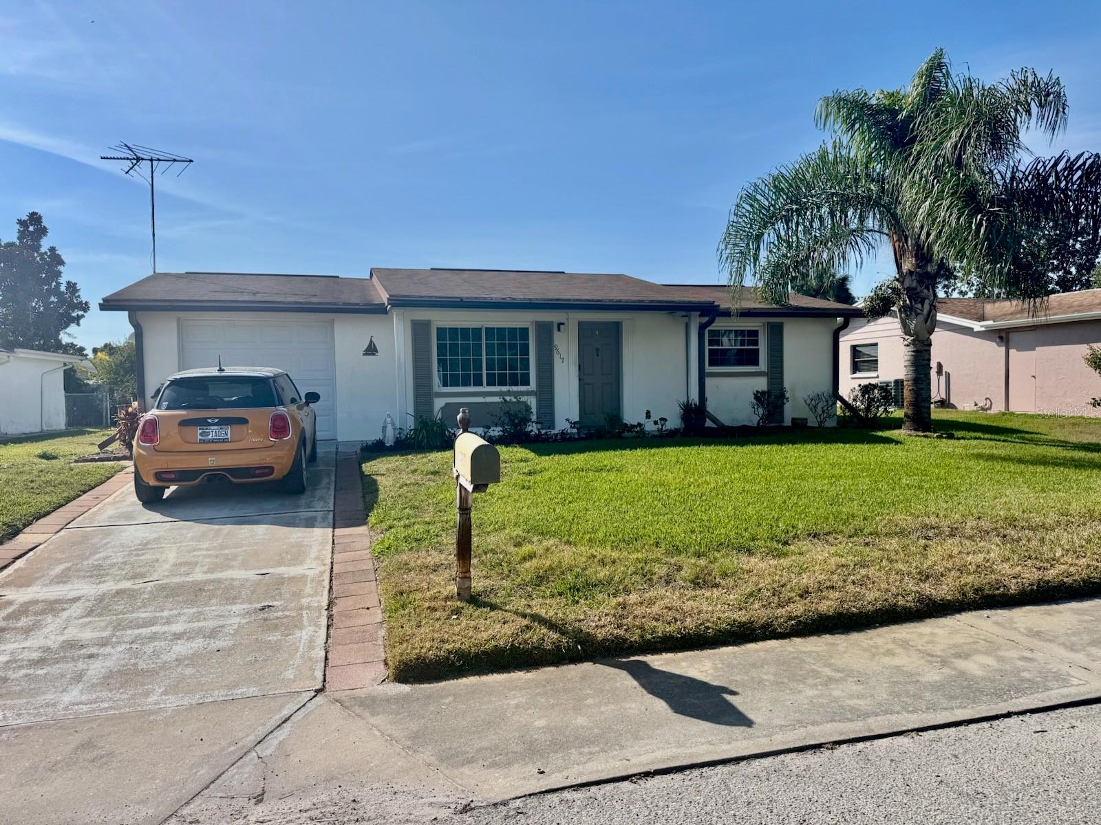 Photo of 9617 LAKE CHRISE LANE PORT RICHEY FL 34668