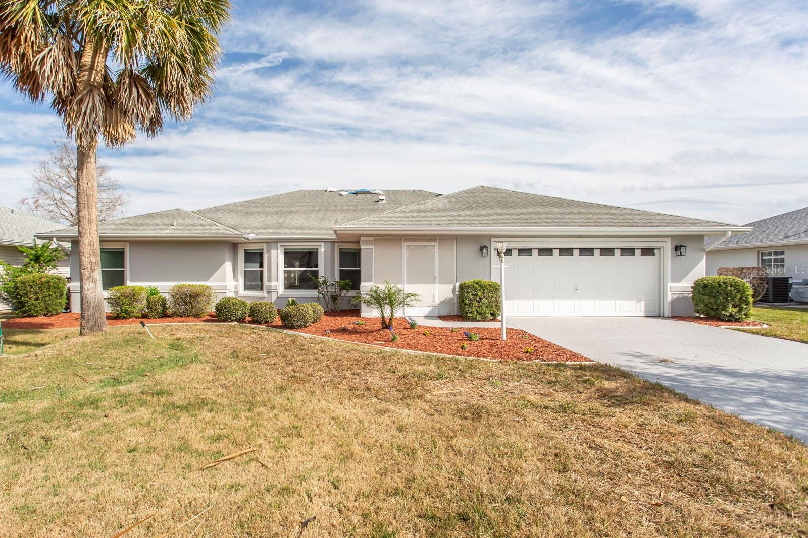 Photo of 5405 QUEEN VICTORIA DRIVE LEESBURG FL 34748