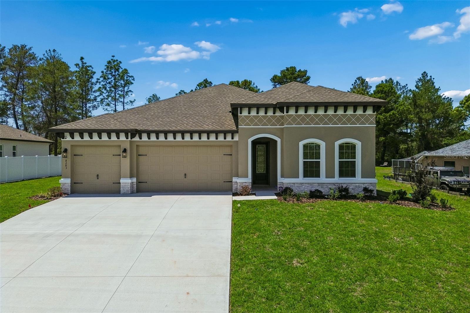 Photo of 8283 NITTANY ROAD WEEKI WACHEE FL 34613