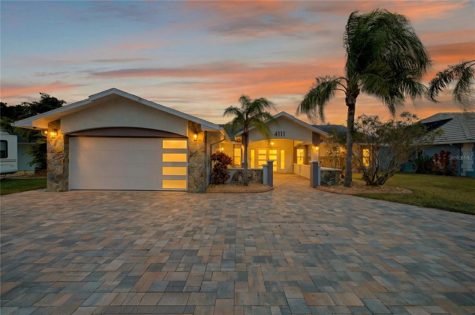 Photo of 4111 MARINE PARKWAY NEW PORT RICHEY FL 34652