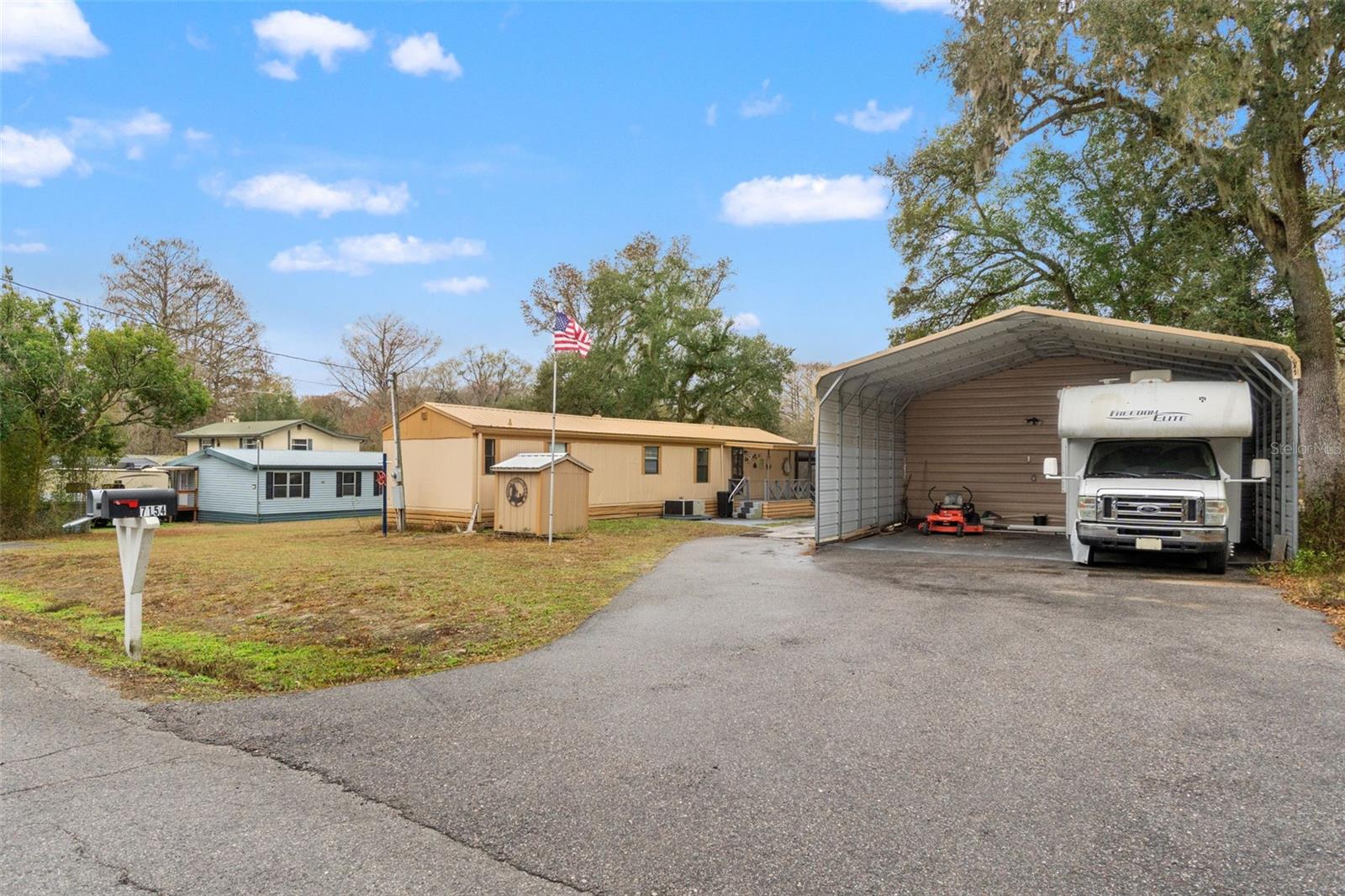 Photo of 7154 CO RD 651 BUSHNELL FL 33513