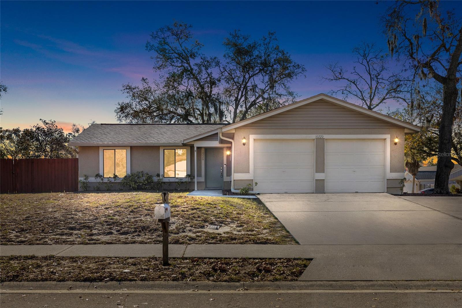 Photo of 10220 TURKEY OAK DRIVE NEW PORT RICHEY FL 34654