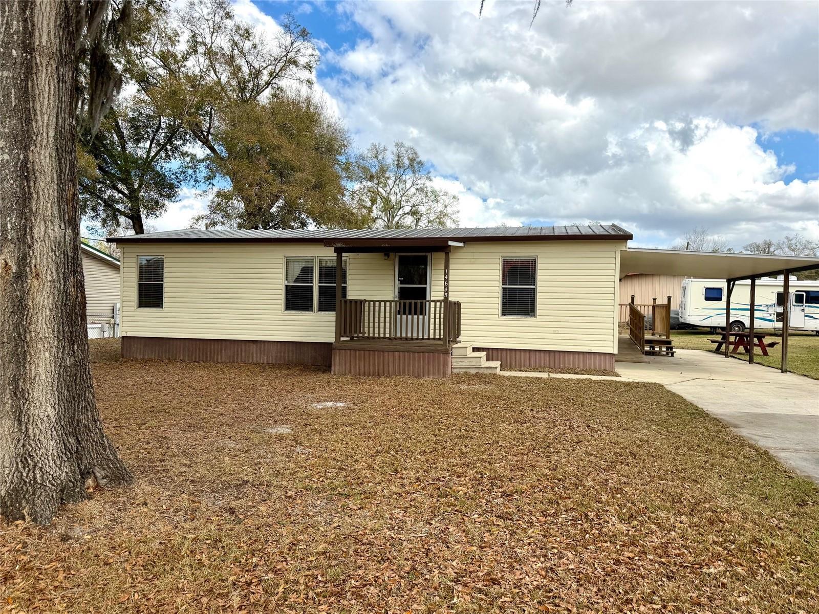Photo of 14645 SE 47TH AVENUE SUMMERFIELD FL 34491