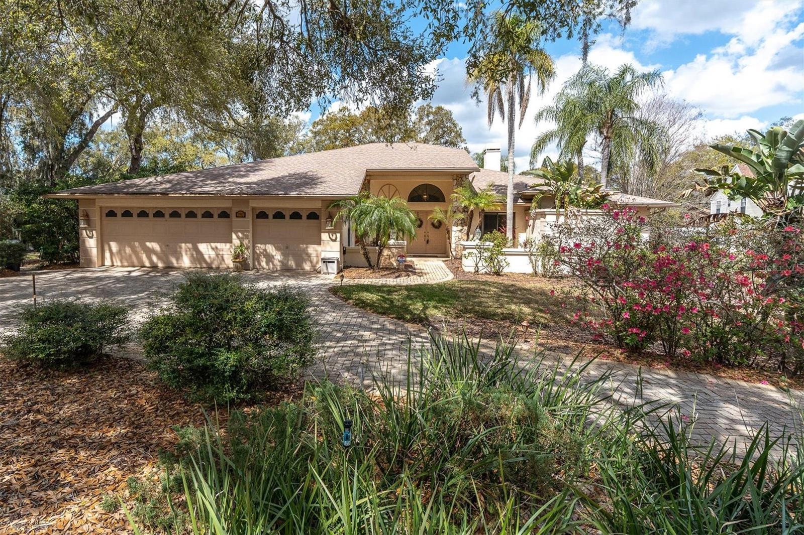 Photo of 8823 CRESCENT FOREST BOULEVARD NEW PORT RICHEY FL 34654