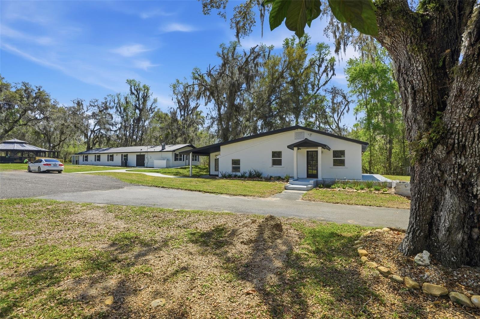 Photo of 15458 SNOW MEMORIAL HIGHWAY BROOKSVILLE FL 34601