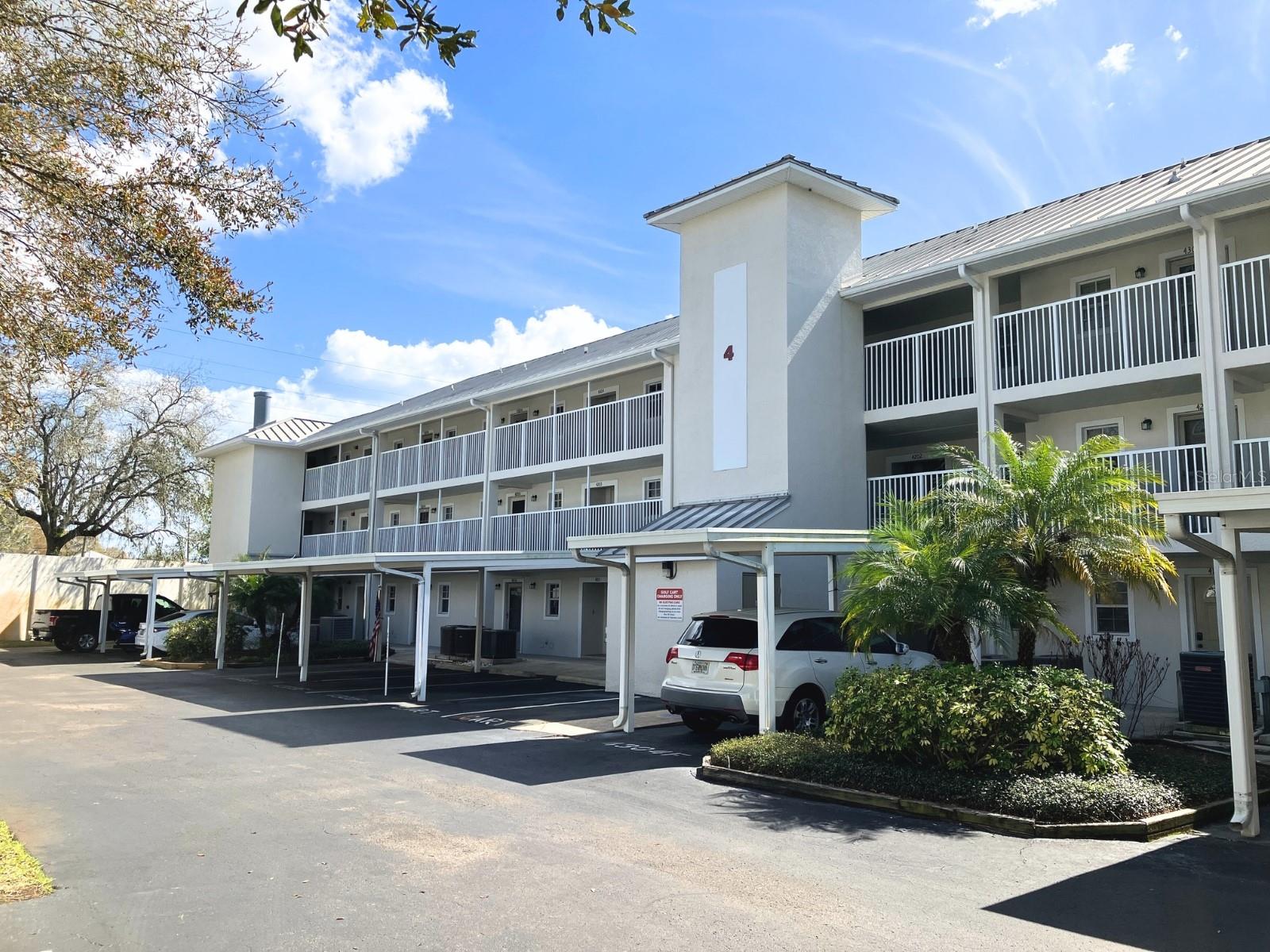 Photo of 21146 FOUNTAIN VIEW LANE #4303 LUTZ FL 33558