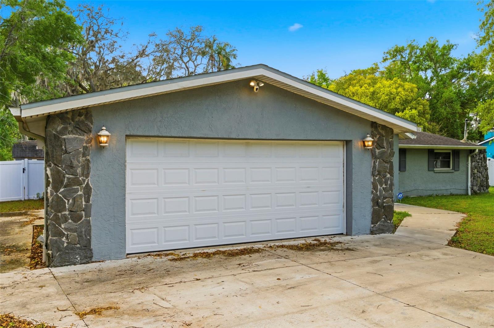 Photo of 212 W 131ST AVENUE TAMPA FL 33612