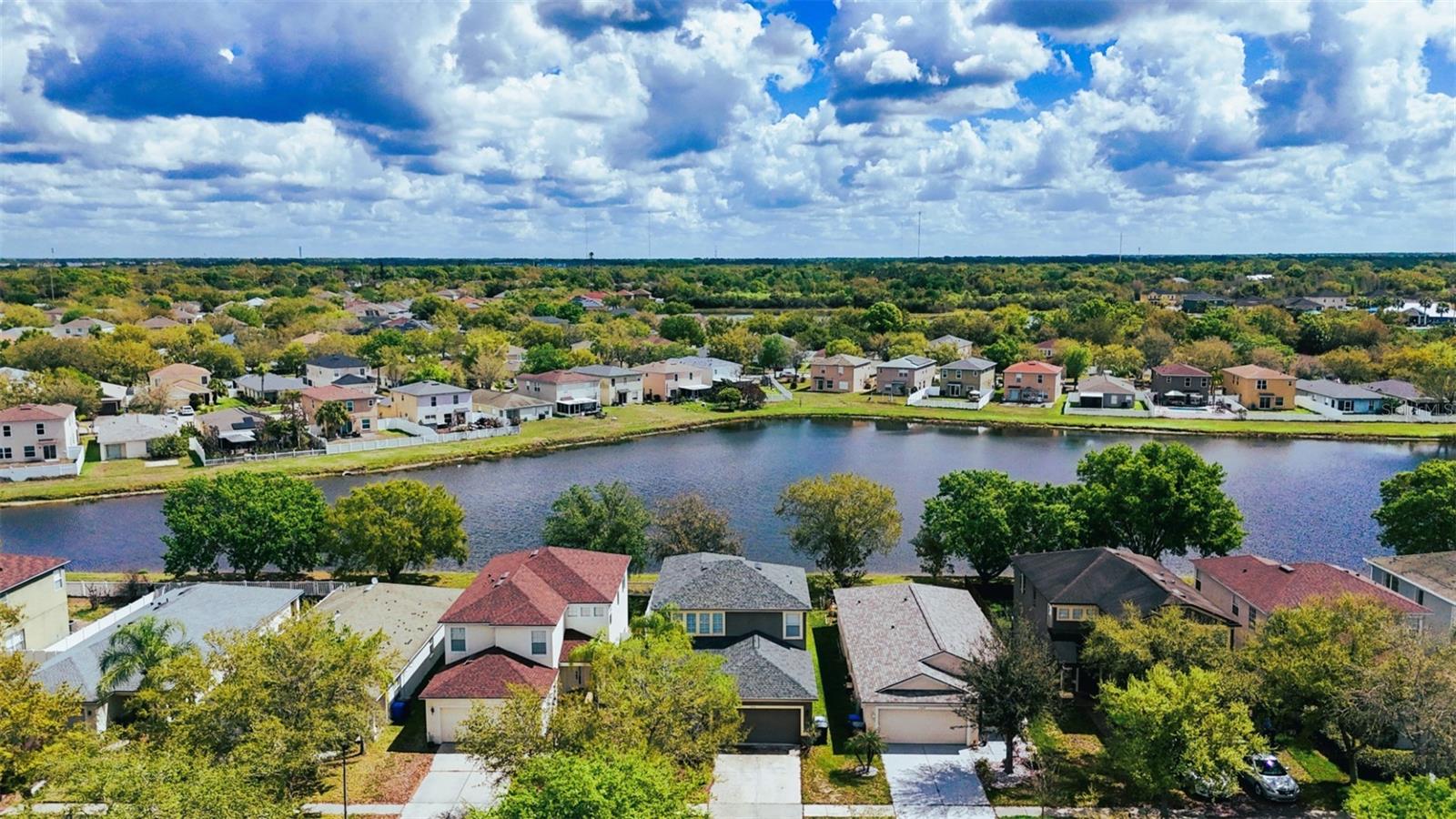 Photo of 7951 CARRIAGE POINTE DRIVE GIBSONTON FL 33534