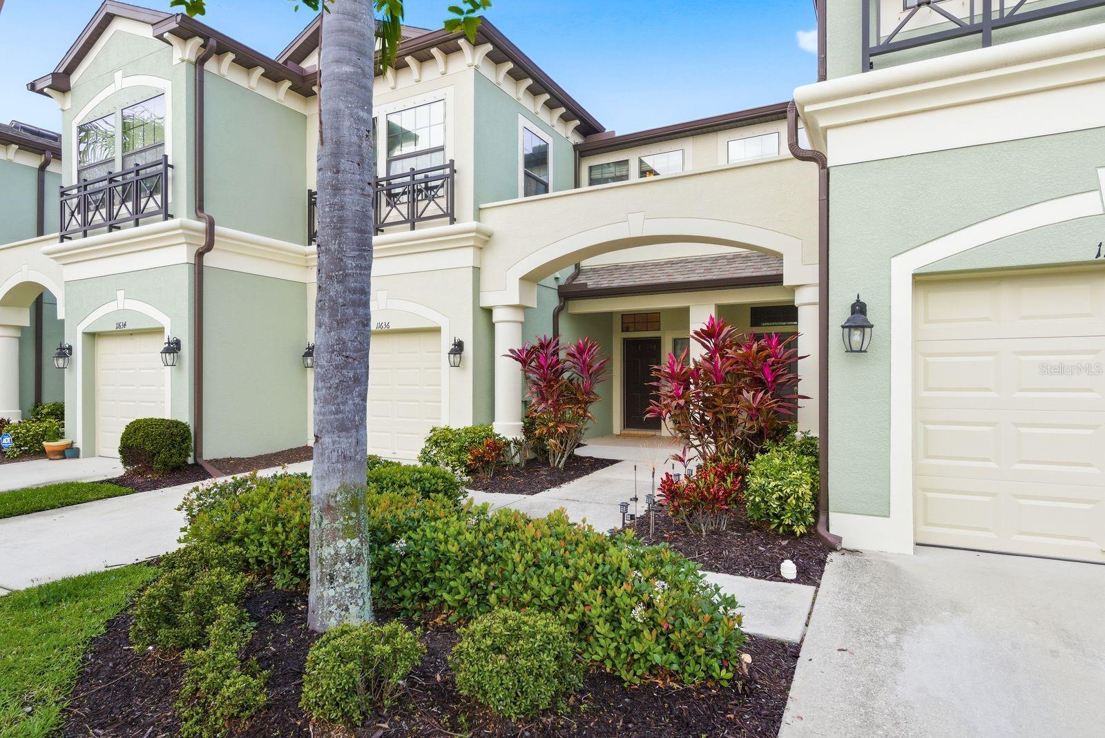 Photo of 11636 CROWNED SPARROW LANE TAMPA FL 33626