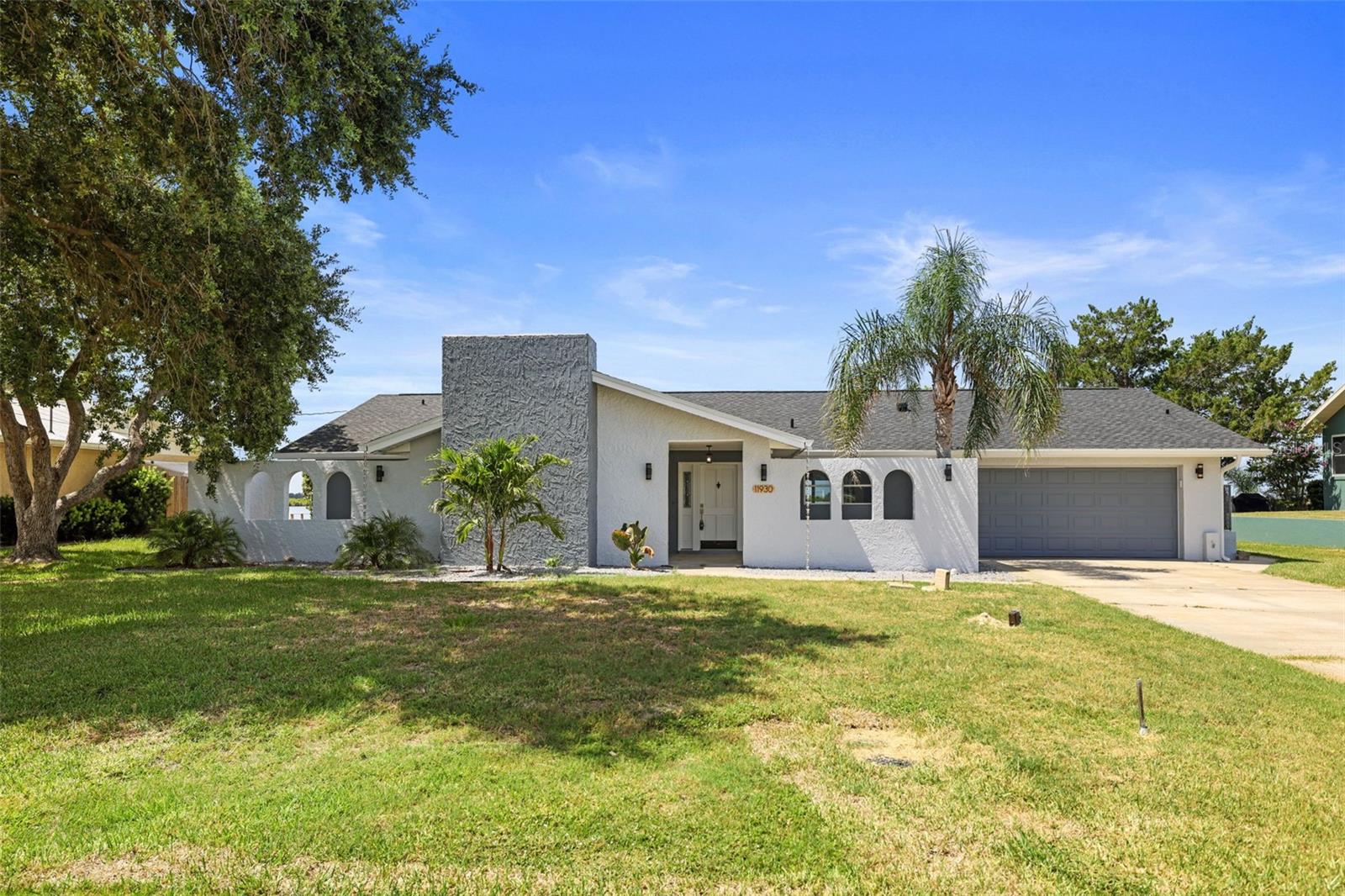 Photo of 11930 W BAYSHORE DRIVE CRYSTAL RIVER FL 34429
