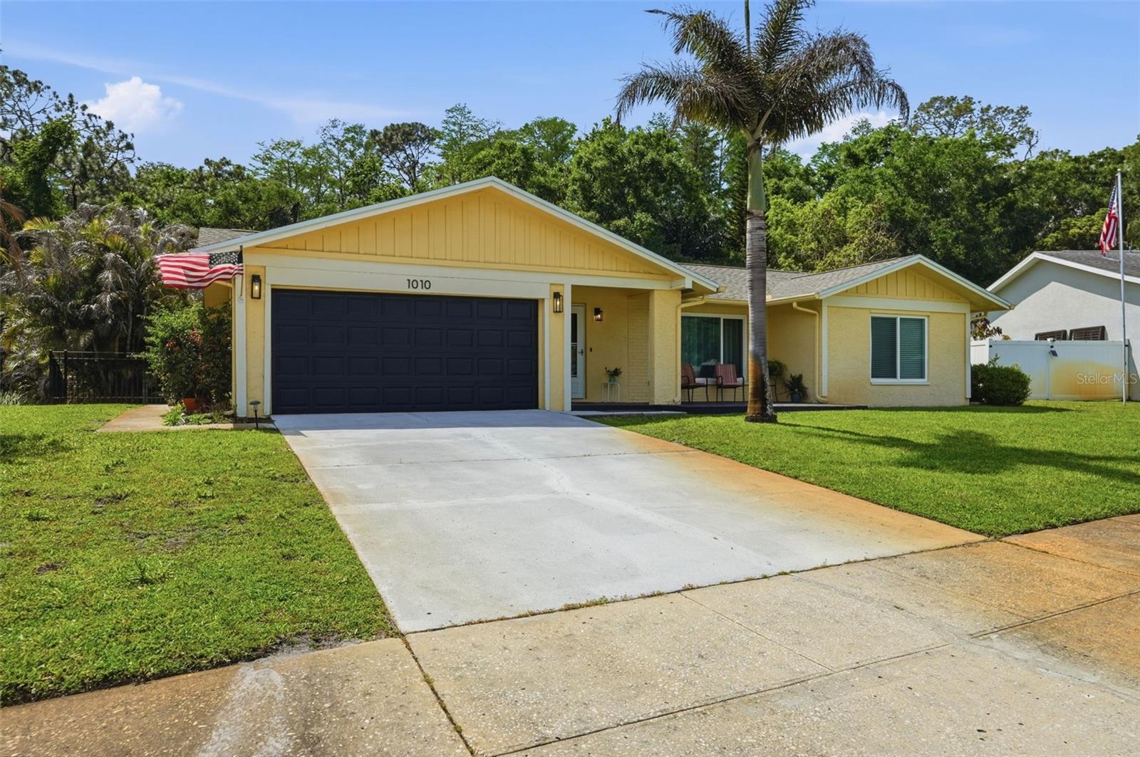 Photo of 1010 MAINSAIL WAY PALM HARBOR FL 34685
