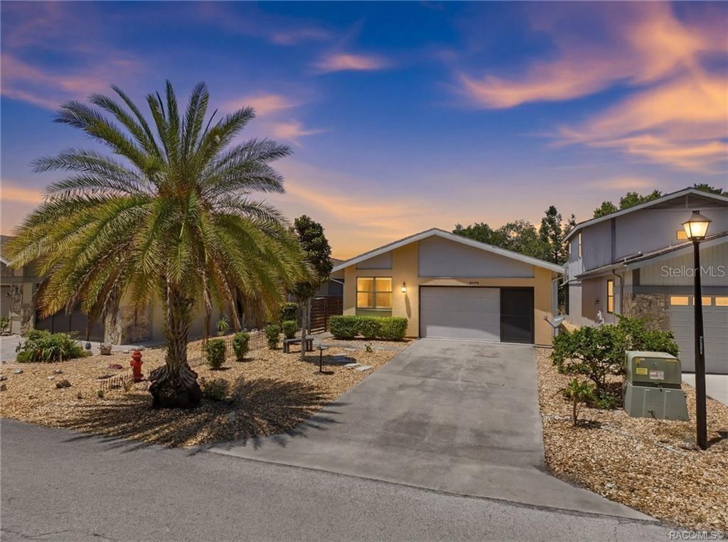 Photo of 5198 S RIVERVIEW CIRCLE HOMOSASSA FL 34448