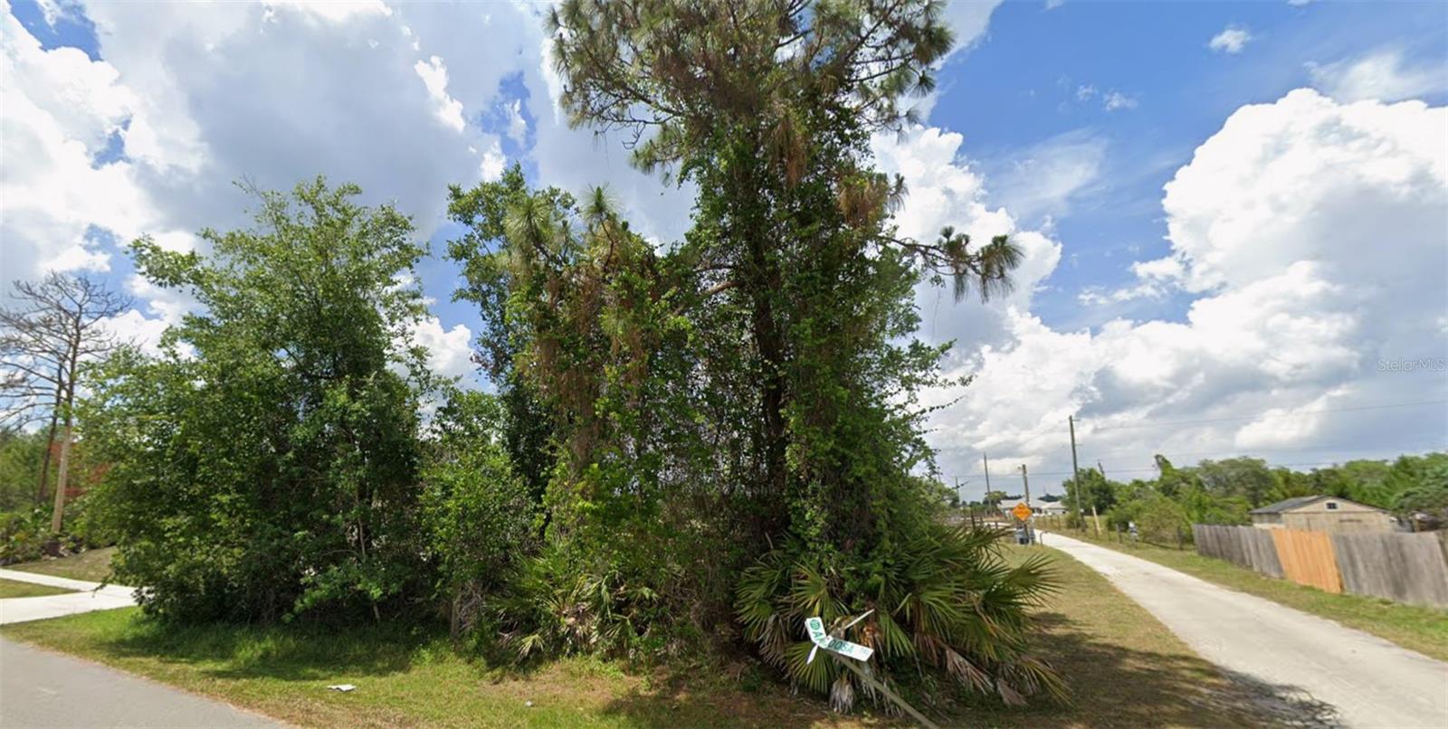 Photo of 2624 BECKWITH STREET DELTONA FL 32738