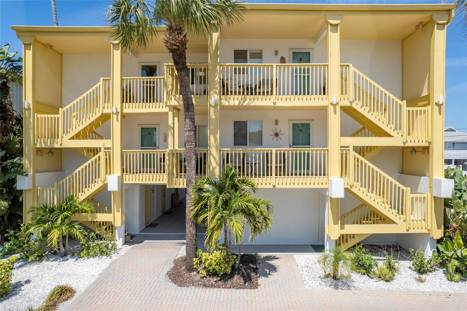 Photo of 708 GULF BOULEVARD #D INDIAN ROCKS BEACH FL 33785