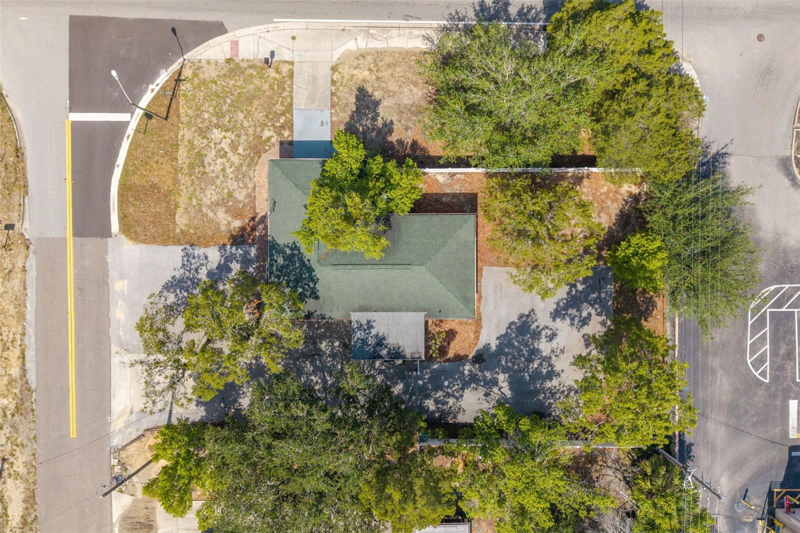 Photo of 1492 MARINER BOULEVARD SPRING HILL FL 34609