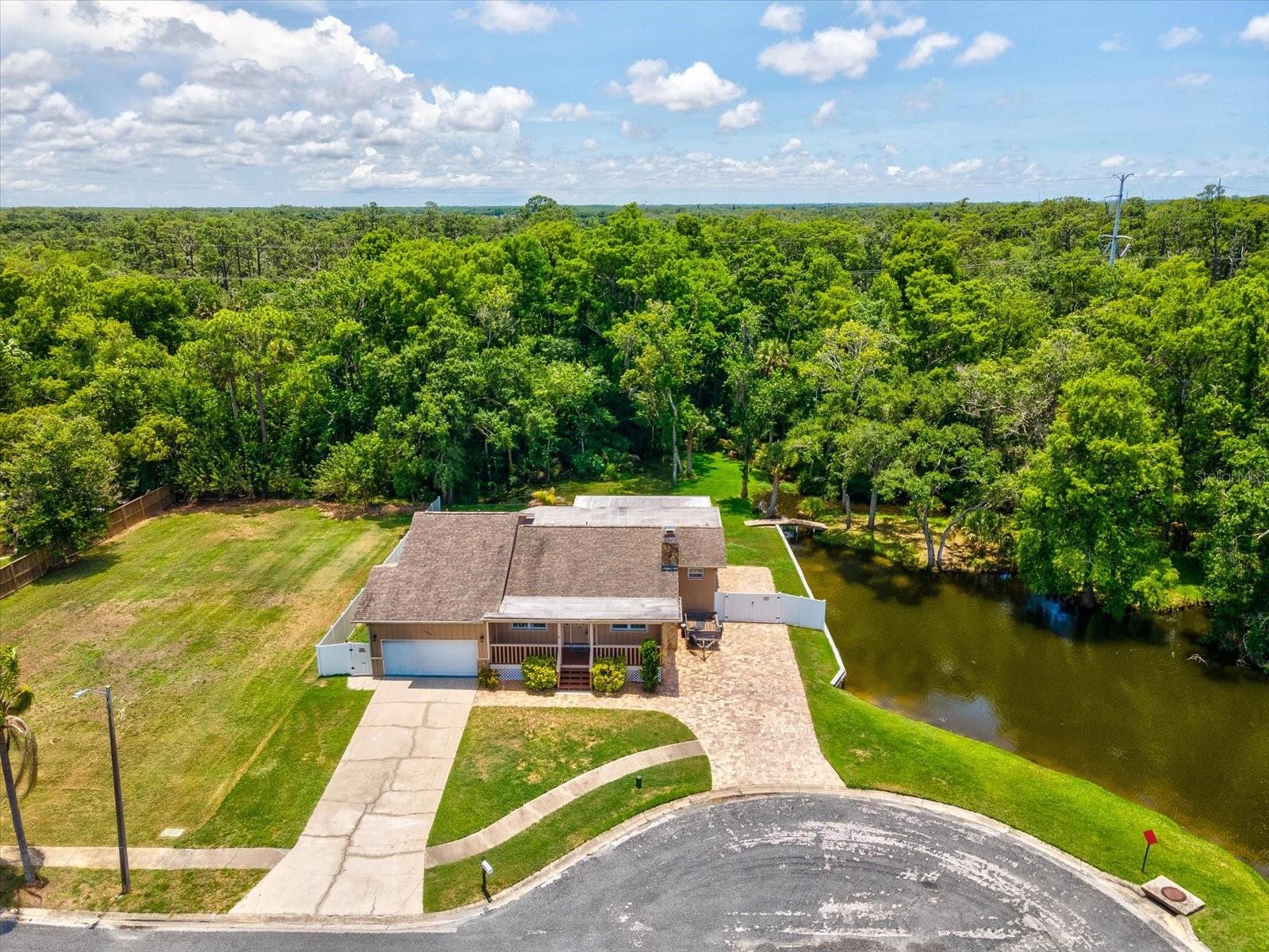 Photo of 5904 SPRINGRUN COURT HOLIDAY FL 34690