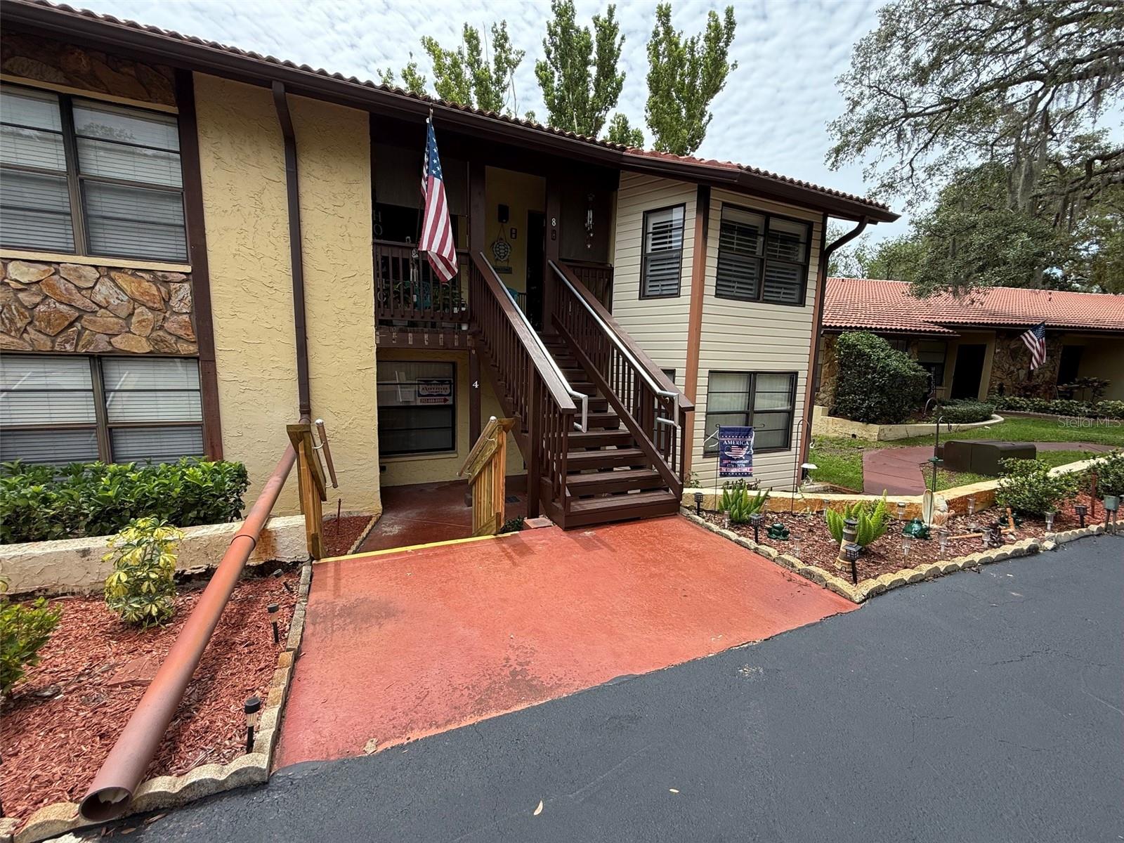 Photo of 8621 SHADBLOW COURT #4 PORT RICHEY FL 34668