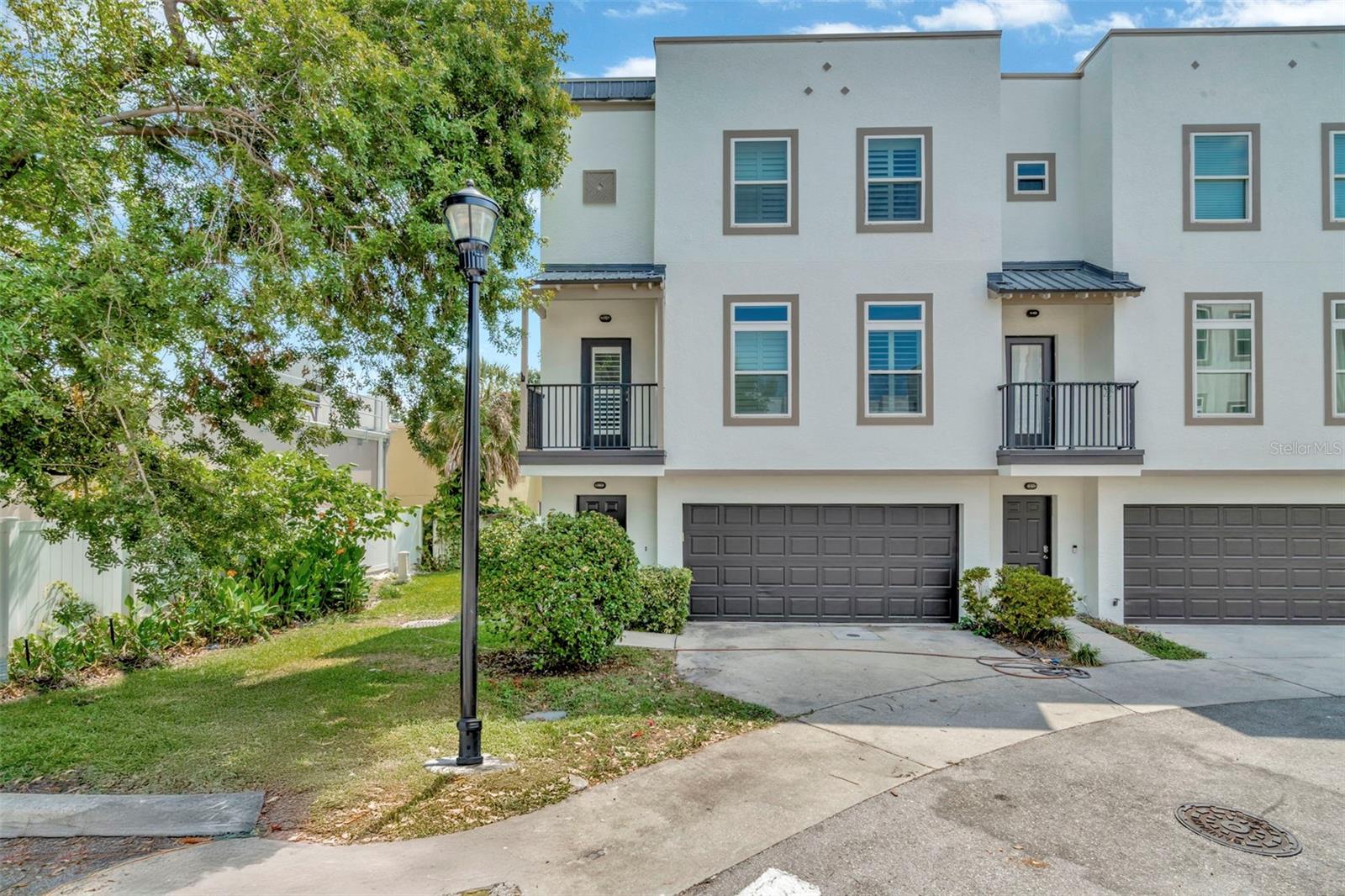 Photo of 3213 MARCELLUS CIRCLE TAMPA FL 33609