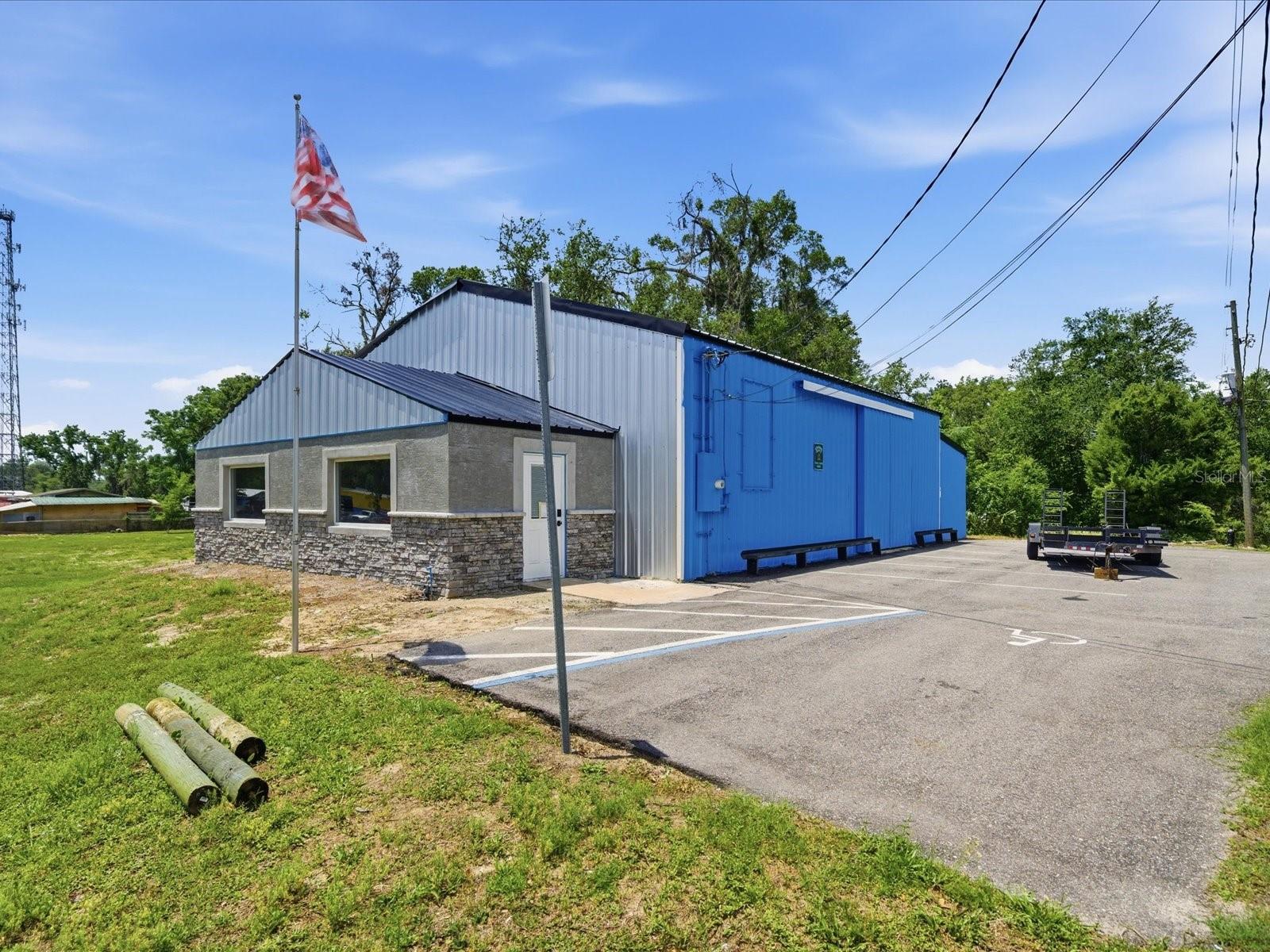 Photo of 490 SMITH STREET BROOKSVILLE FL 34601